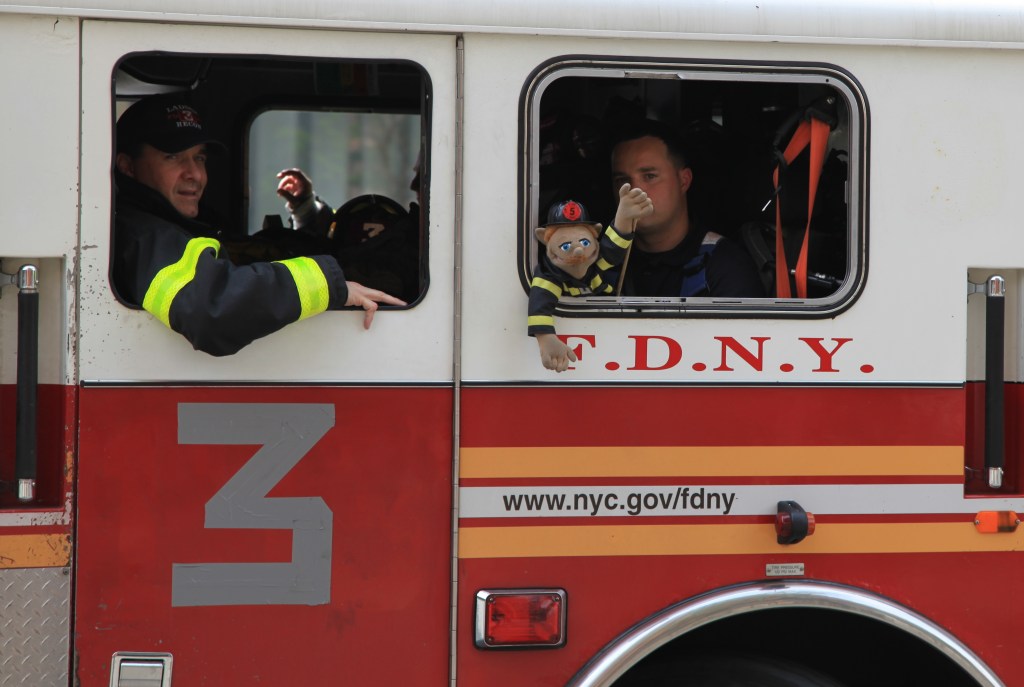 Puppet Fireman / remages