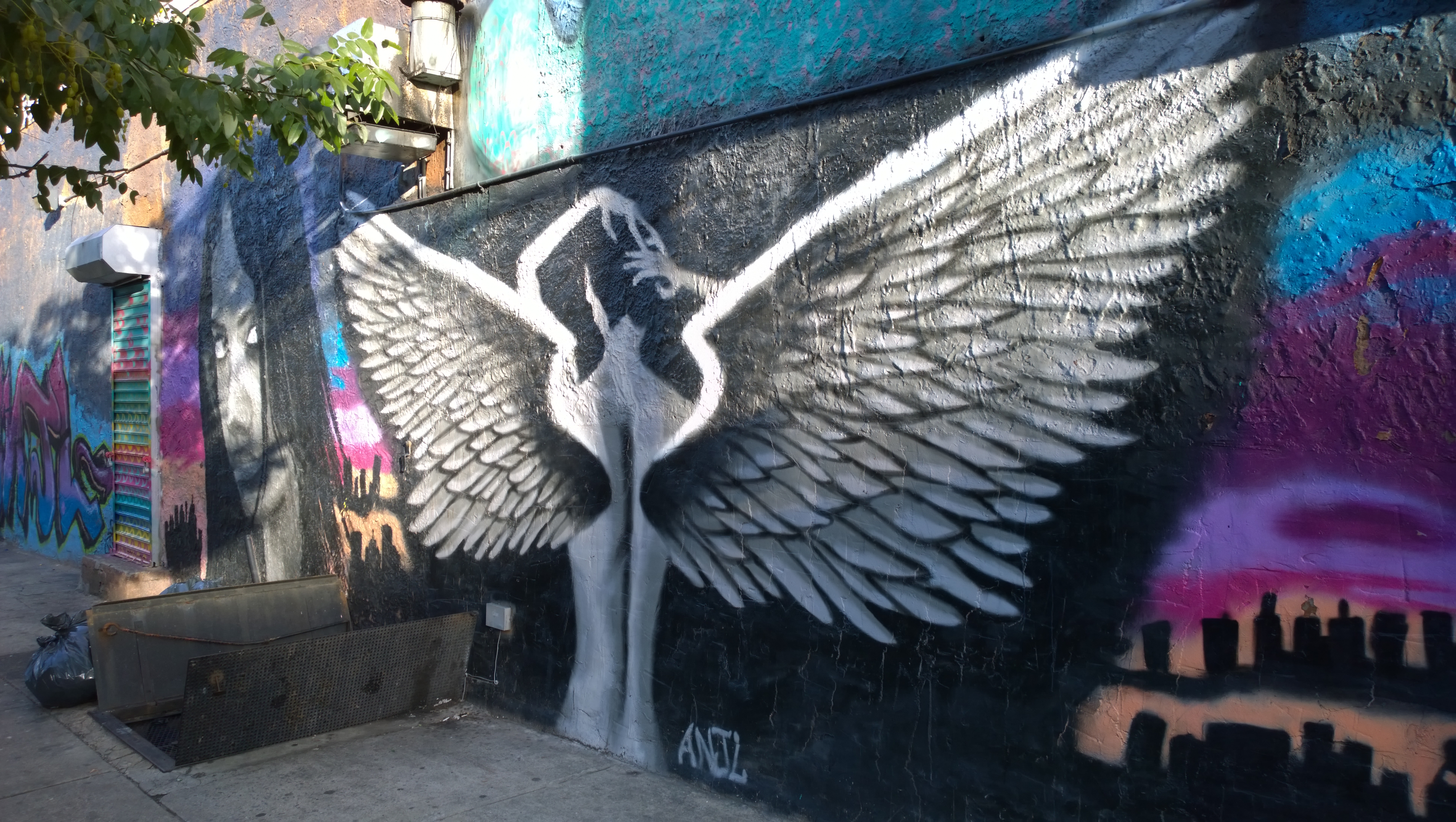 OHOS - Bushwick Street Art - Graffiti - OverHerd-OverScene